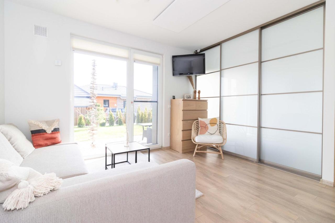 Green Shine Apartment, By Cohost พาลังกา ภายนอก รูปภาพ