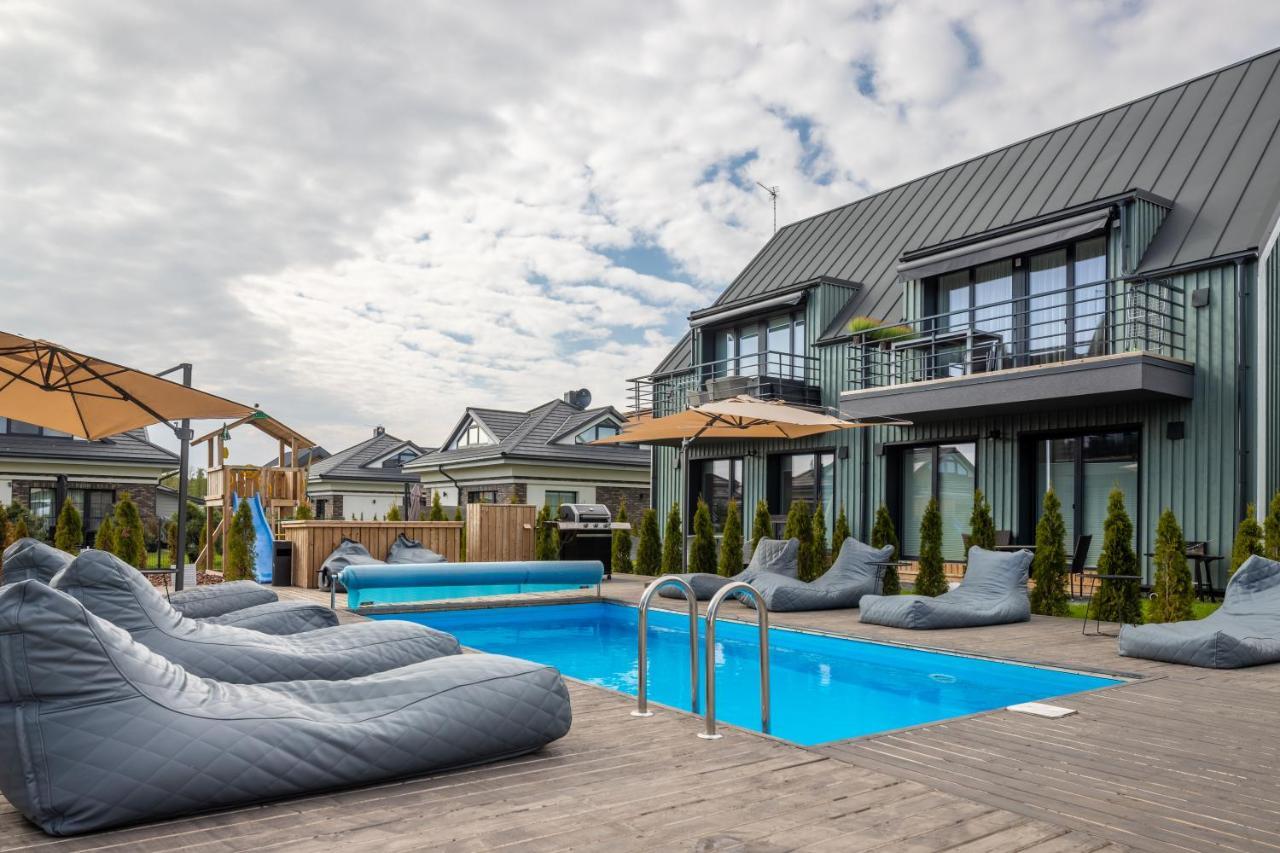 Green Shine Apartment, By Cohost พาลังกา ภายนอก รูปภาพ
