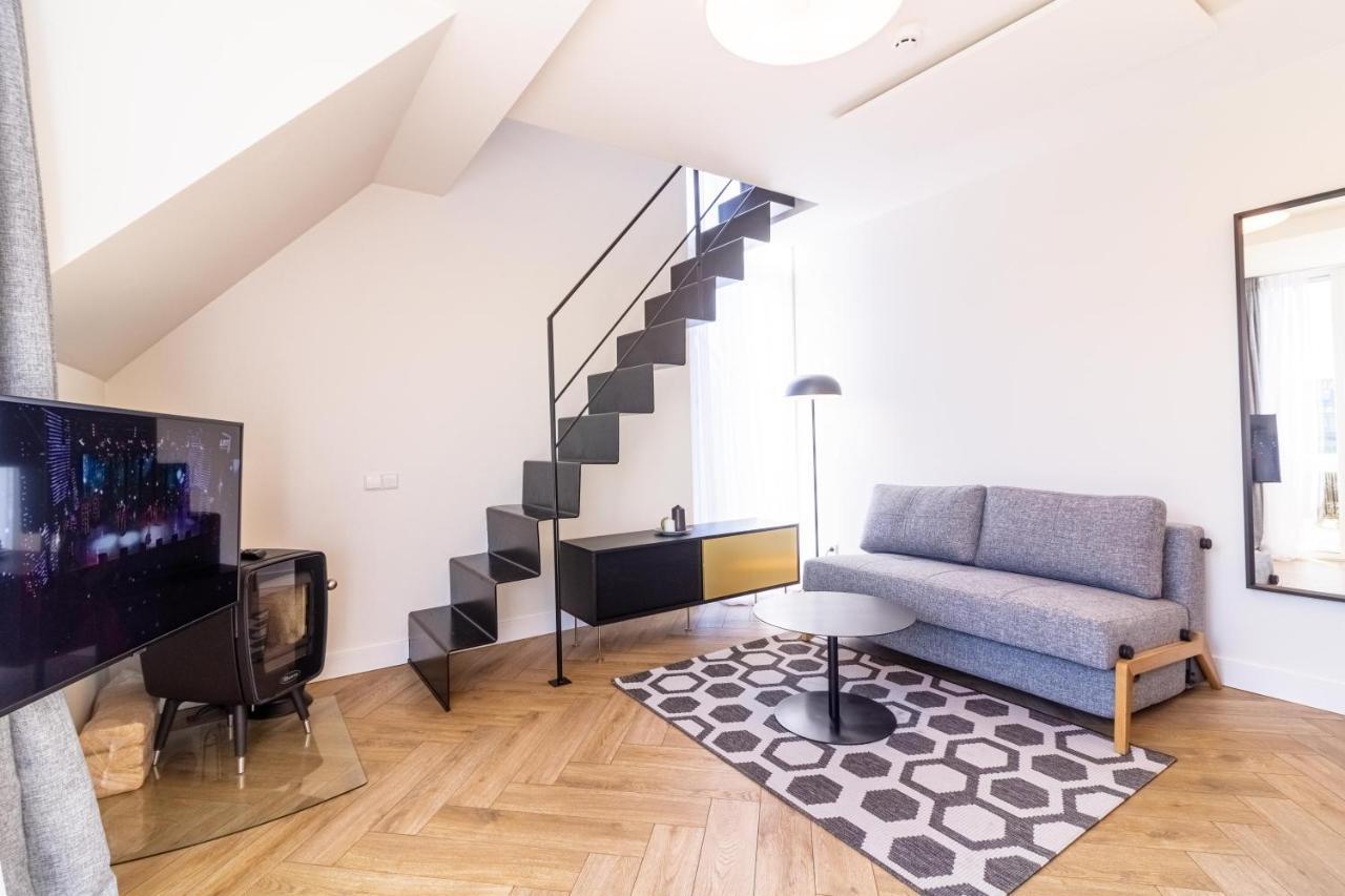 Green Shine Apartment, By Cohost พาลังกา ภายนอก รูปภาพ
