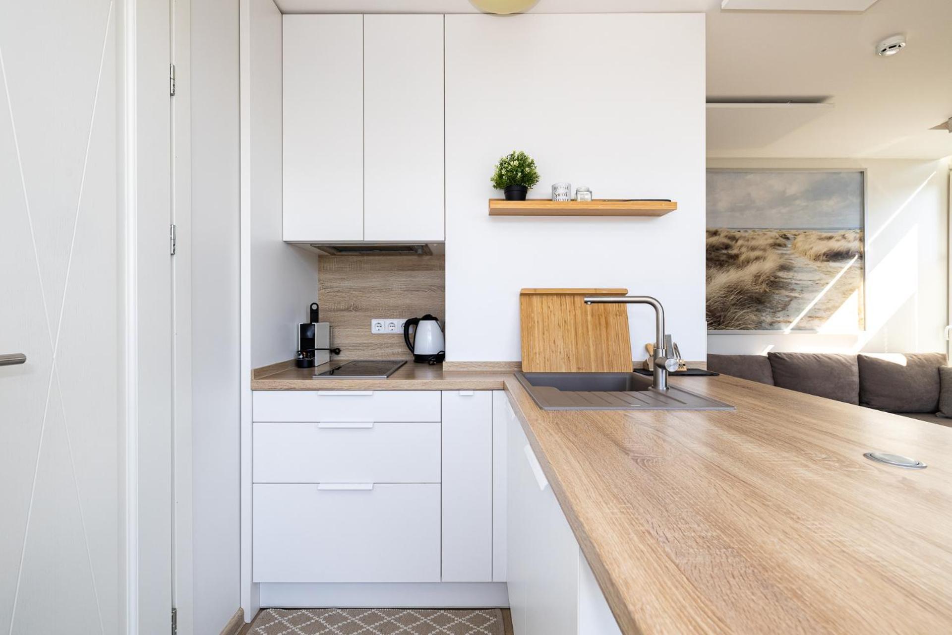 Green Shine Apartment, By Cohost พาลังกา ภายนอก รูปภาพ